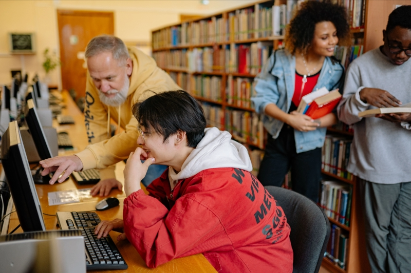 Students using accessible educational video content